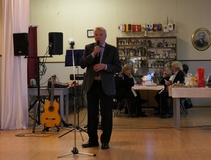 Eläkkeellä oleva nuohooja Olavi Henttinen oli jälleen meitä ilahduttamassa hauskalla tarinalla...