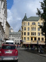 Riika, Kissojen talo elokuu 2014