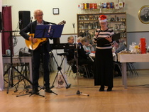 Rauni Martiskainen esiintyi toisen kerran Antero Tiaisen säestäessä